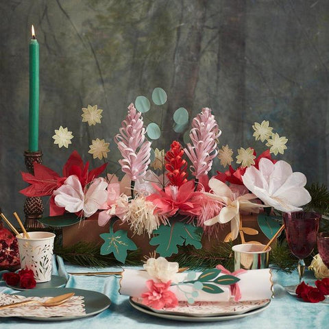 Hazel Gardiner Winter Floral Christmas Centrepiece