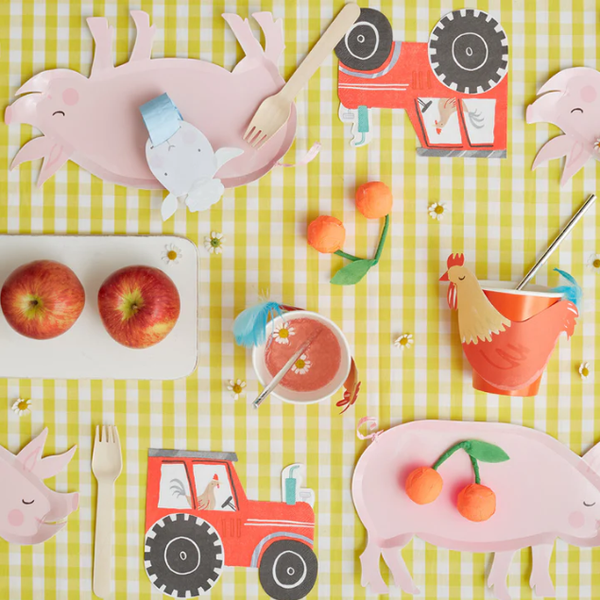On The Farm Pig Plates (x 12) - The Pretty Prop Shop Parties